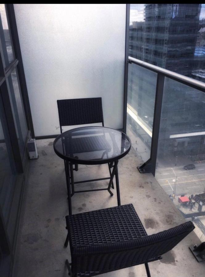 Beautiful Unit In Heart Of Downtown Toronto Exterior foto